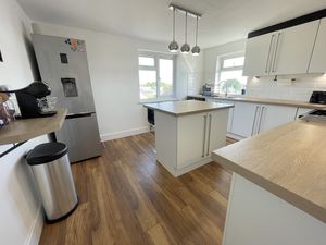 Lower Park Road- click for photo gallery
